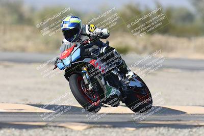 media/Dec-01-2025-Moto Forza (Mon) [[2daa91e15f]]/2-Intermediate Group/Session 3 (Turn 3)/